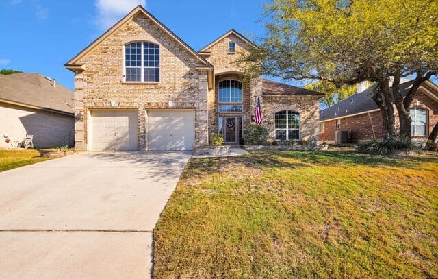 5-bedroom rental at 9215 Tay Dr in Helotes, TX — photo 1