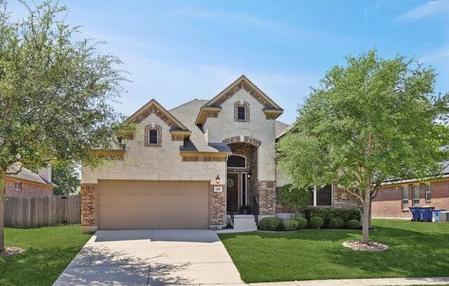 4-bedroom rental at 609 Oakmont Way in Cibolo, TX — photo 1