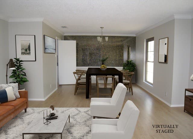 Home for sale at 3433 Foxbriar in Schertz, TX — photo 5