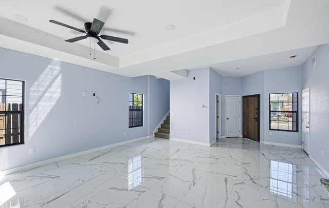 3-bedroom rental at 314 Gabriel in San Antonio, TX — photo 3