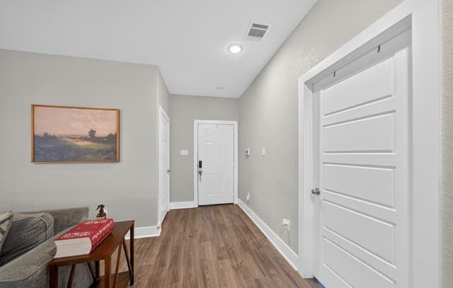 3-bedroom rental at 5306 Indian Desert in San Antonio, TX — photo 5
