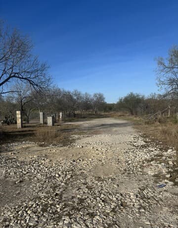 rental at 242 Parham in San Antonio, TX — photo 4
