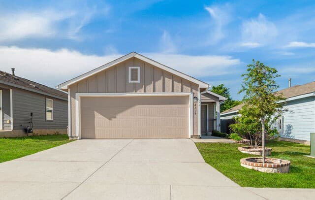 3-bedroom rental at 4118 Southton Tarn in San Antonio, TX — photo 1