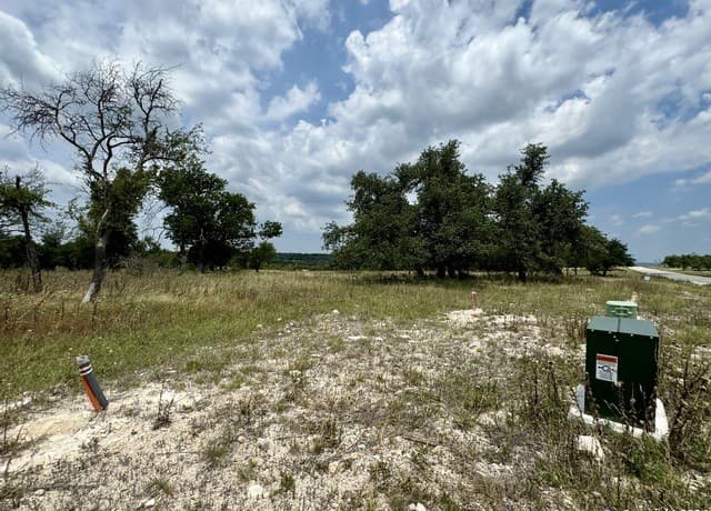 rental at LOT 25 Ridgeline Rd in Fredericksburg, TX — photo 3