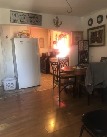 3-bedroom rental at 454 Blue Bonnet in San Antonio, TX — photo 5
