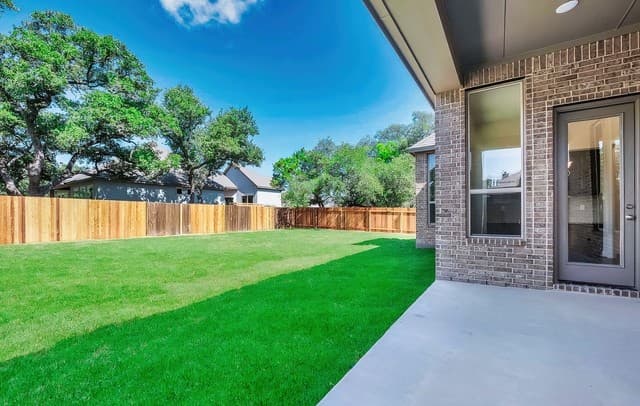 4-bedroom rental at 28839 Porch Swing in Boerne, TX — photo 5