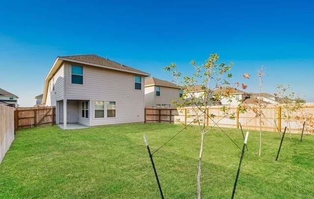 3-bedroom rental at 2347 Dry Moss Way in San Antonio, TX — photo 2
