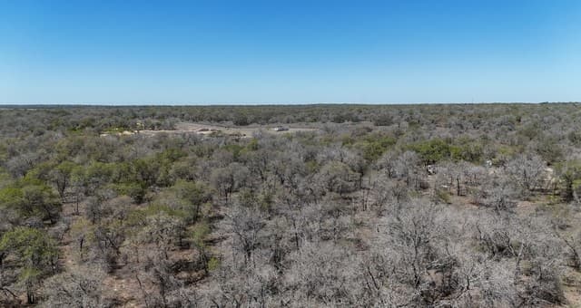 rental at TBD Trumbo Rd in Pleasanton, TX — photo 2