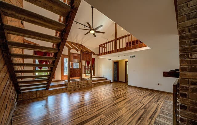 3-bedroom rental at 15439 River Bnd in San Antonio, TX — photo 5