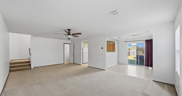 3-bedroom rental at 8043 Willow Country in San Antonio, TX — photo 2