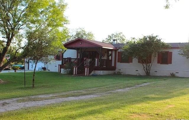 4-bedroom rental at 307 Homeridge in La Vernia, TX — photo 1