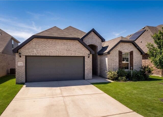 4-bedroom rental at 12308 Josey Wales in San Antonio, TX — photo 2