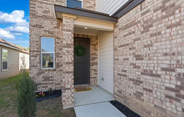 3-bedroom rental at 3266 Comanche Crossing in San Antonio, TX — photo 5