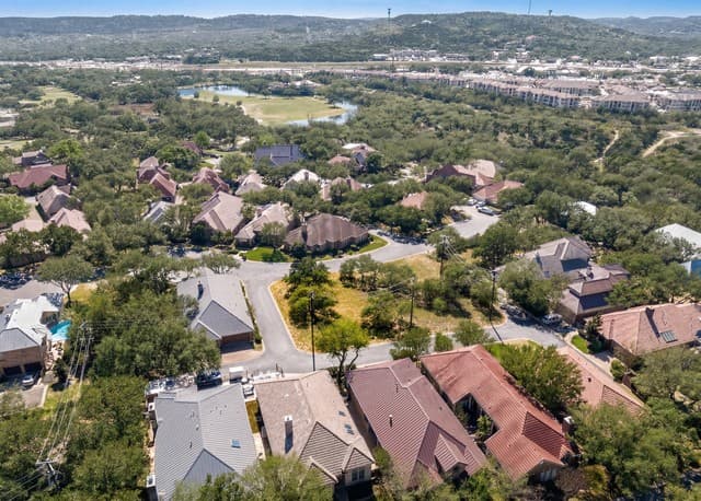 rental at 5 Hendon Ln in San Antonio, TX — photo 3