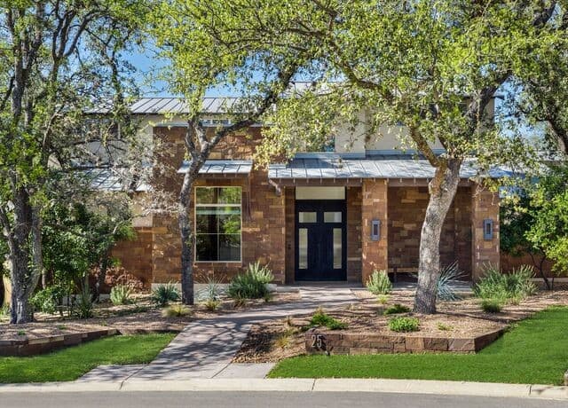4-bedroom rental at 25 Tilbury Lane in San Antonio, TX — photo 1