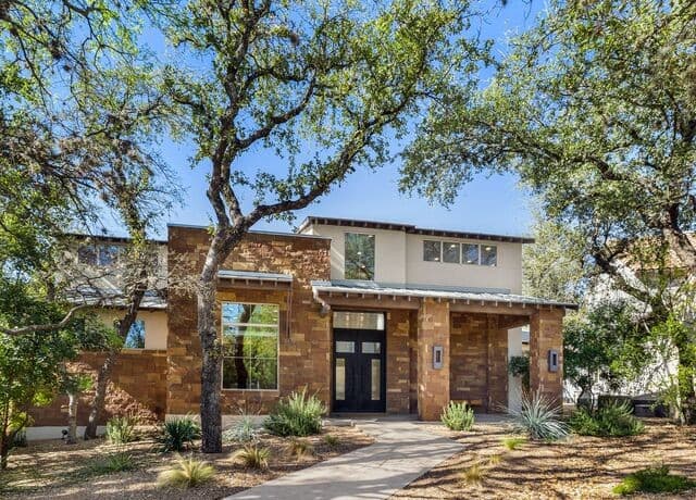 4-bedroom rental at 25 Tilbury Lane in San Antonio, TX — photo 3