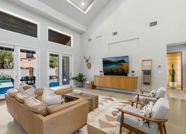4-bedroom rental at 25 Tilbury Lane in San Antonio, TX — photo 5