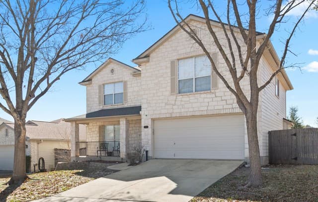 3-bedroom rental at 7318 Mesquite Crk in San Antonio, TX — photo 3