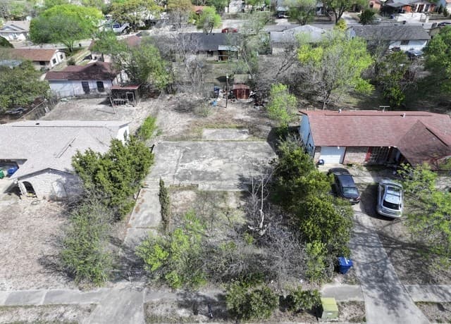 rental at 5423 Brookhill St in San Antonio, TX — photo 3