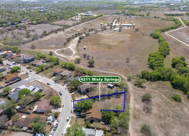 rental at 4211 Misty Springs in San Antonio, TX — photo 3