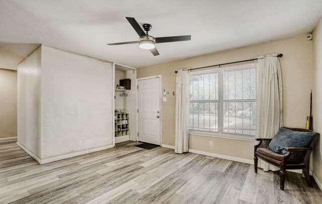 3-bedroom rental at 6602 Amberwood in San Antonio, TX — photo 4