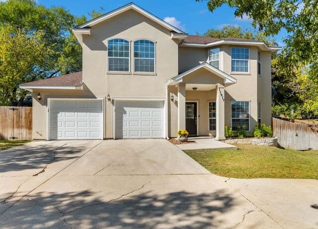 3-bedroom rental at 11917 Flame Tree Cove in San Antonio, TX — photo 1