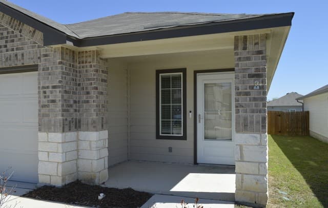 3-bedroom rental at 4340 Lake Ritter in St Hedwig, TX — photo 4