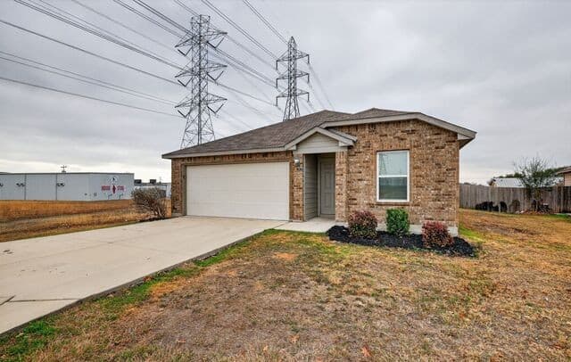 3-bedroom rental at 7126 Texas Ridge in San Antonio, TX — photo 4