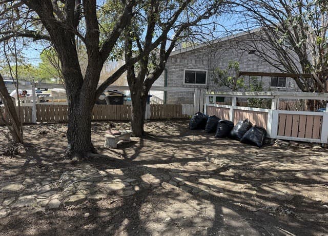 4-bedroom rental at 4419 Misty Spring in San Antonio, TX — photo 4