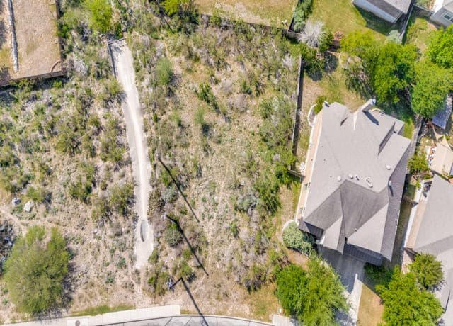 rental at 23914 Alpine Lodge in San Antonio, TX — photo 1