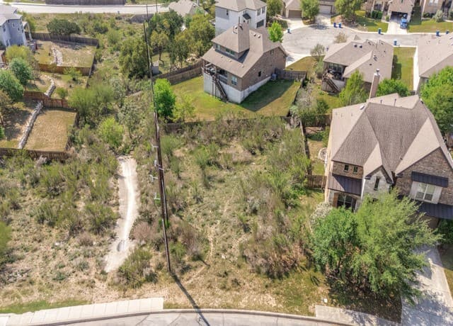 rental at 23914 Alpine Lodge in San Antonio, TX — photo 3