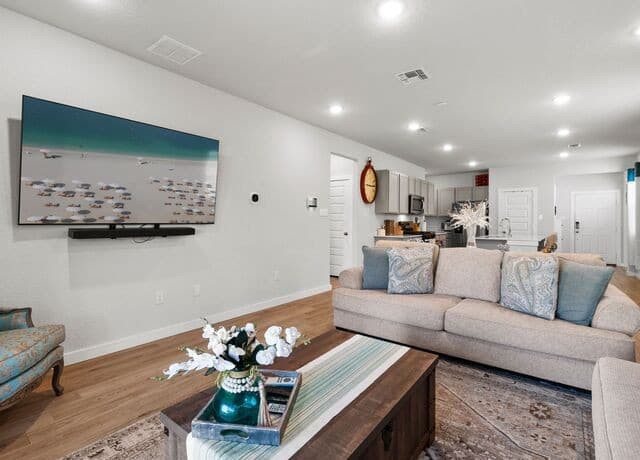 4-bedroom rental at 5315 Tourmaline Loop in San Antonio, TX — photo 5