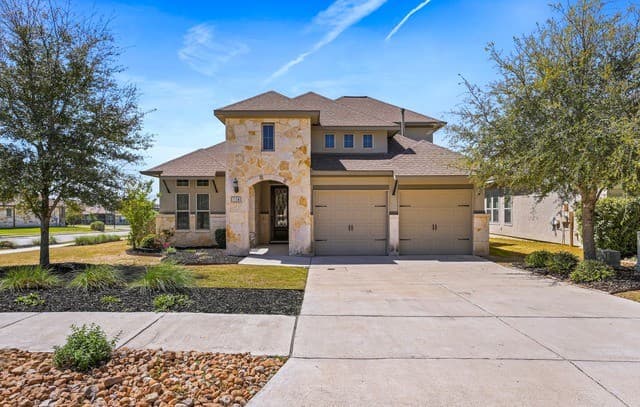 3-bedroom rental at 118 Escondido in Boerne, TX — photo 1