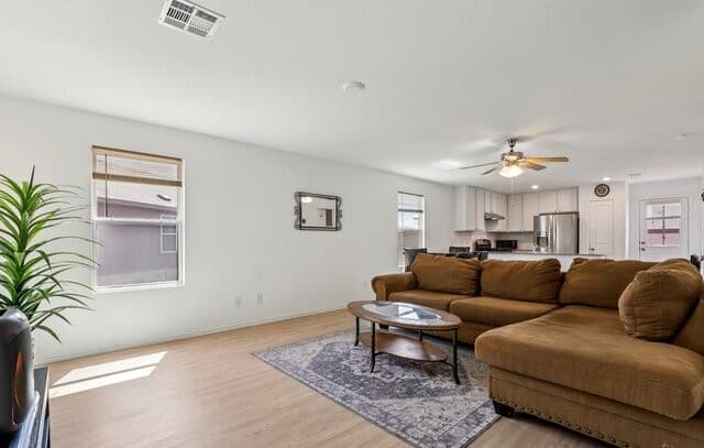 3-bedroom rental at 14806 Kolbe in San Antonio, TX — photo 3