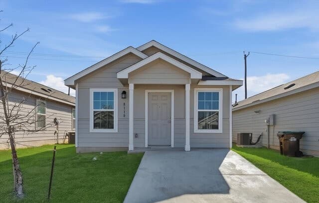 3-bedroom rental at 8110 Serro Medina in San Antonio, TX — photo 1