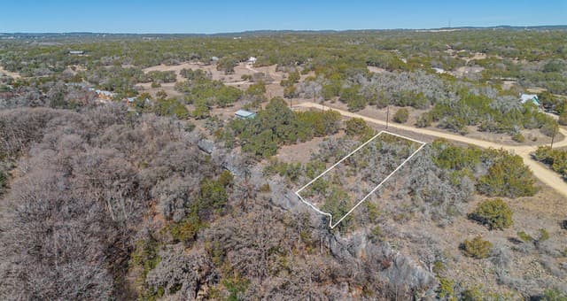 rental at 1076 Blue Bonnet Hill in Spring Branch, TX — photo 1