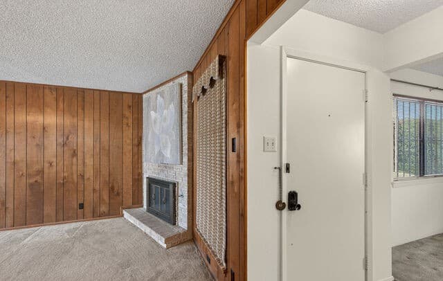 3-bedroom rental at 5812 Royal in San Antonio, TX — photo 4