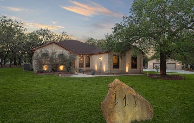 Home for sale at 141 County Road 6869 in Natalia, TX — photo 2