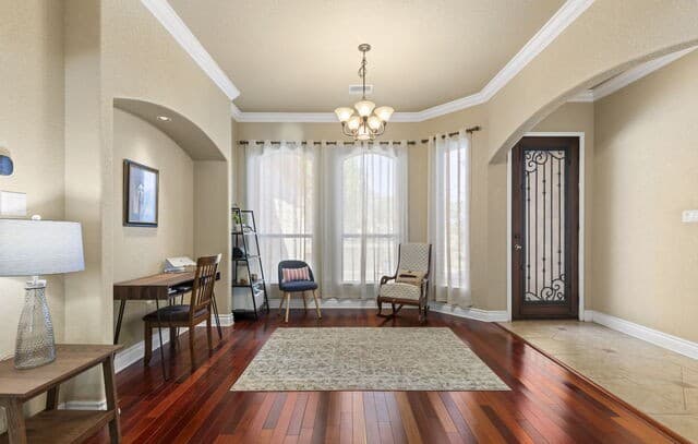 Home for sale at 141 County Road 6869 in Natalia, TX — photo 5