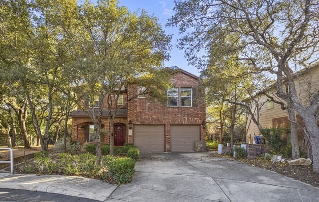 3-bedroom rental at 4030 Alpine Aster in San Antonio, TX — photo 1