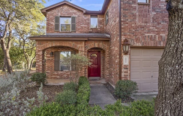 3-bedroom rental at 4030 Alpine Aster in San Antonio, TX — photo 4