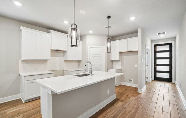 4-bedroom rental at 2124 Southerland Trail in Marion, TX — photo 2
