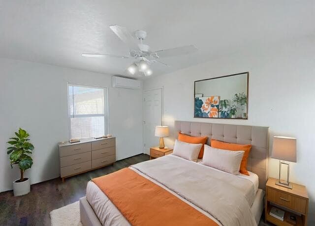 3-bedroom rental at 206 Plainview in San Antonio, TX — photo 3