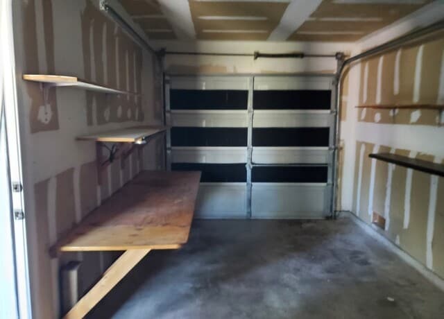 3-bedroom rental at 223 Lebanon in San Antonio, TX — photo 4
