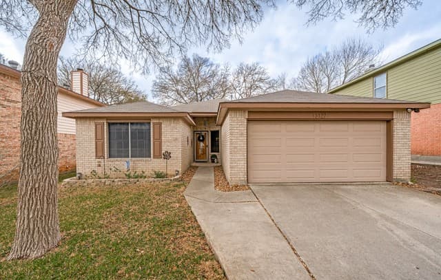 3-bedroom rental at 13127 Almond Bend in Universal City, TX — photo 1