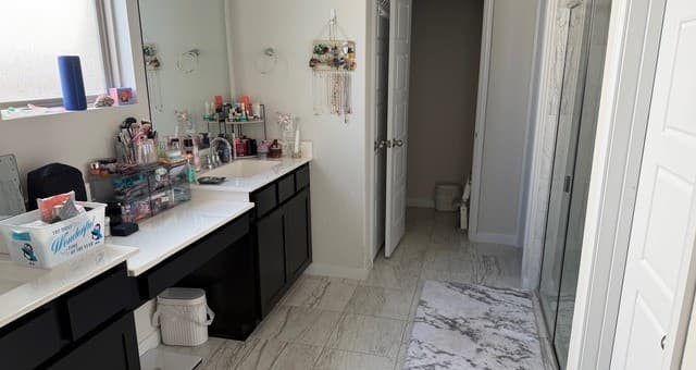 4-bedroom rental at 12516 Peckinpah Trail in San Antonio, TX — photo 5