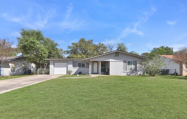 3-bedroom rental at 6243 Flint Rock Dr in San Antonio, TX — photo 1