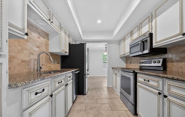 2-bedroom rental at 8547 Echo Creek in San Antonio, TX — photo 3