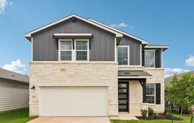 4-bedroom rental at 871 Shatterhand Blvd in San Antonio, TX — photo 1