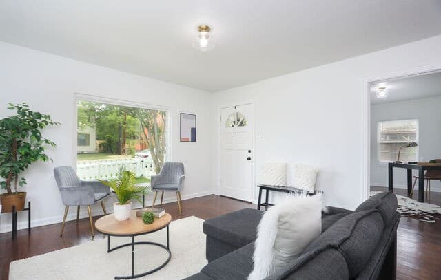 3-bedroom rental at 308 Andrews in San Antonio, TX — photo 4